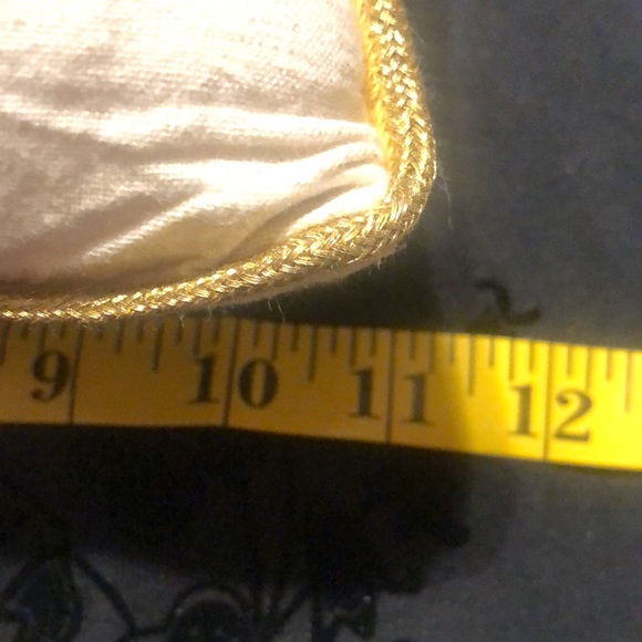 Mermaid accent pillow - Picture 4 of 4